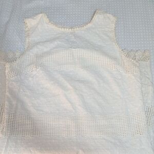 White Lace Sleeveless Dress